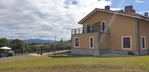 Residencia Nuestra Señora de Montserrat I - Oviedo